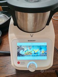 Robot cucina con ricettario 