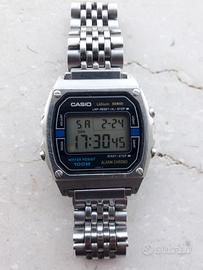 Orologio digitale VINTAGE Casio W-760 548 LCD Alla