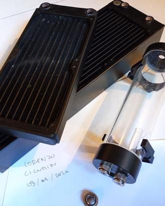 Radiatori e taniche PC watercooling