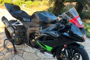 Kawasaki zx6r