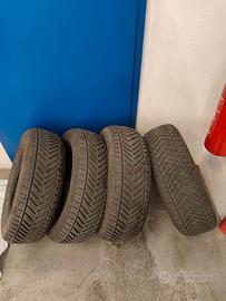 Gomme 4 stagioni 185/60 R15 88V
