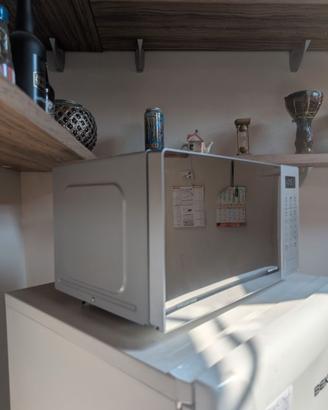 Forno a microonde Hisense NO GRILL