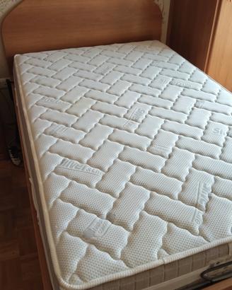 letto con rete elettrica 1 piazza e mezz