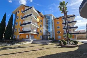 4 LOCALI A MONTALTO UFFUGO