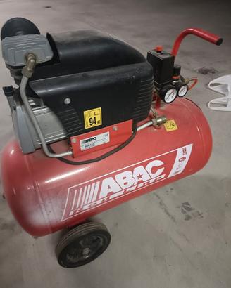 compressore  50 lt + accessori