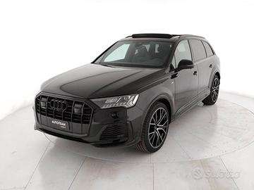 AUDI Q7 55 3.0 tfsi mhev quattro tiptronic S-LINE