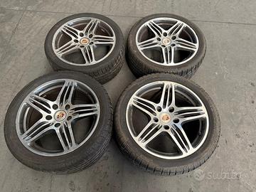 Ruote complete Porsche
