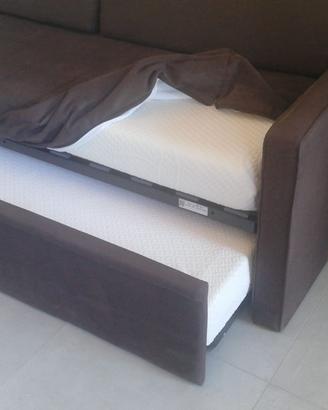 Divano letto matrimoniale