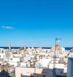 Appartamento in centro vista mare