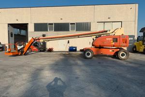 PIATTAFORMA AEREA GIREVOLE DIESEL TELESCOPICA 28 M