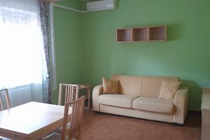 Ufficio piano rialzato