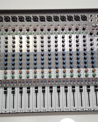 Mixer 24 canali