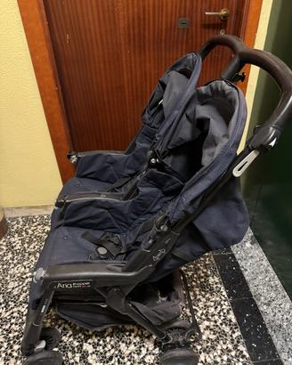 Passeggino gemellare