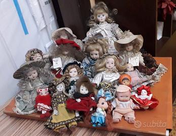 Bambole da collezione in ceramica