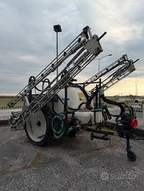 Irroratrice trainata Toselli