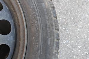 gomme con cerchi Michelin agilis 195 /60R16