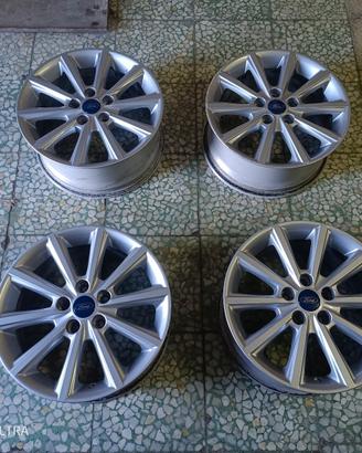 Cerchi in lega Ford 7J-16