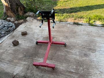 Cavalletto supporto motore
