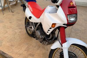 Honda Dominator 650 1995