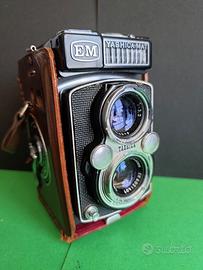 YASHICA MAT  E M   