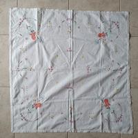 Centrino Vintage Ricamato a Mano Cotone Bianco 