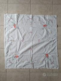 Centrino Vintage Ricamato a Mano Cotone Bianco 