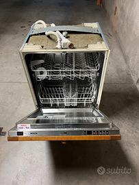 LAVASTOVIGLIE BOSH MOD. SGV55MO3EU/70