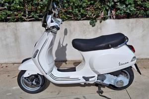 VESPA LX 125 i.e. 