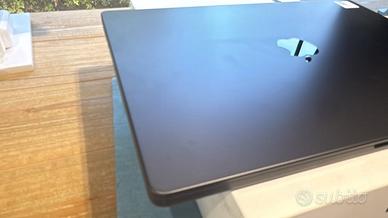 MacBook Pro 16″ M3 Max RAM 64Gb, SSD 1Tb Ex-Nuovo