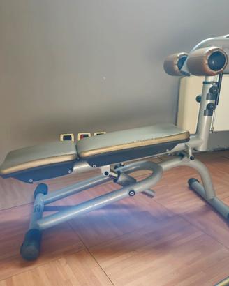 panca crunch technogym 