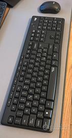 Logitech MK295 Tastiera e Mouse wireless