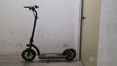 Monopattino Elettrico Nilox DOC Twelve – Pronto al