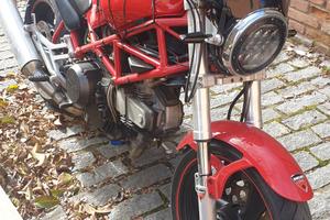  motociclo ducati monster 