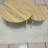 Coppia di tavolini da salotto moderno