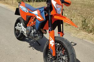 ktm 690
