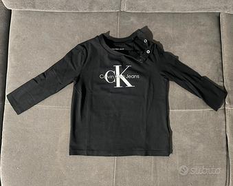 T-shirt Calvin Klein