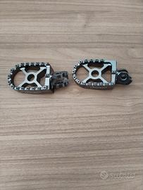 pedane ufo plast suzuki rmz 08/09