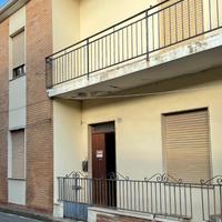 Solarussa, Casa indipendente con cortile
