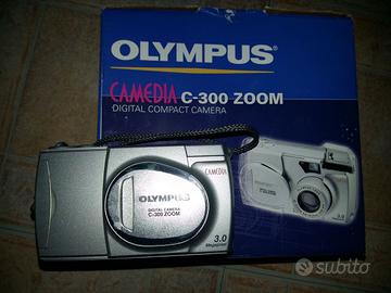 Macchina fotografica Olympus C-300 ZOOM