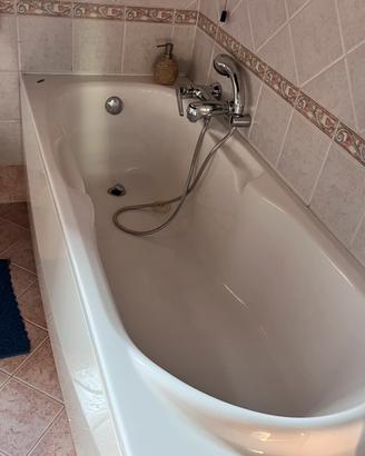 Vasca da bagno in resina