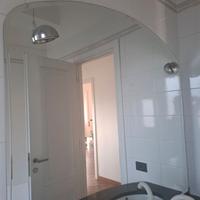 Specchio bagno con luci incorporate – come nuovo