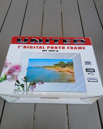 Digital photo frame  7.p