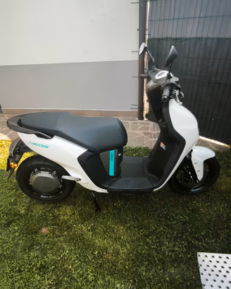 scooter elettrico Yamaha Neo's 50 
