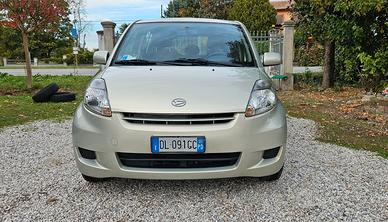 Daihatsu Sirion 1.0 12V Aki