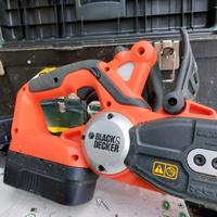 MOTOSEGA DA POTA A BATTERIA