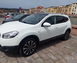 Nissan Qashqai+2