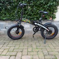 🔥 Fat Bike Elettrica 500W – Come Nuova!