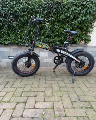 🔥 Fat Bike Elettrica 500W – Come Nuova!