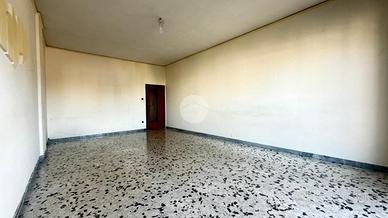 3 LOCALI A MARANO DI NAPOLI