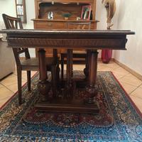 tavolo primi del 900